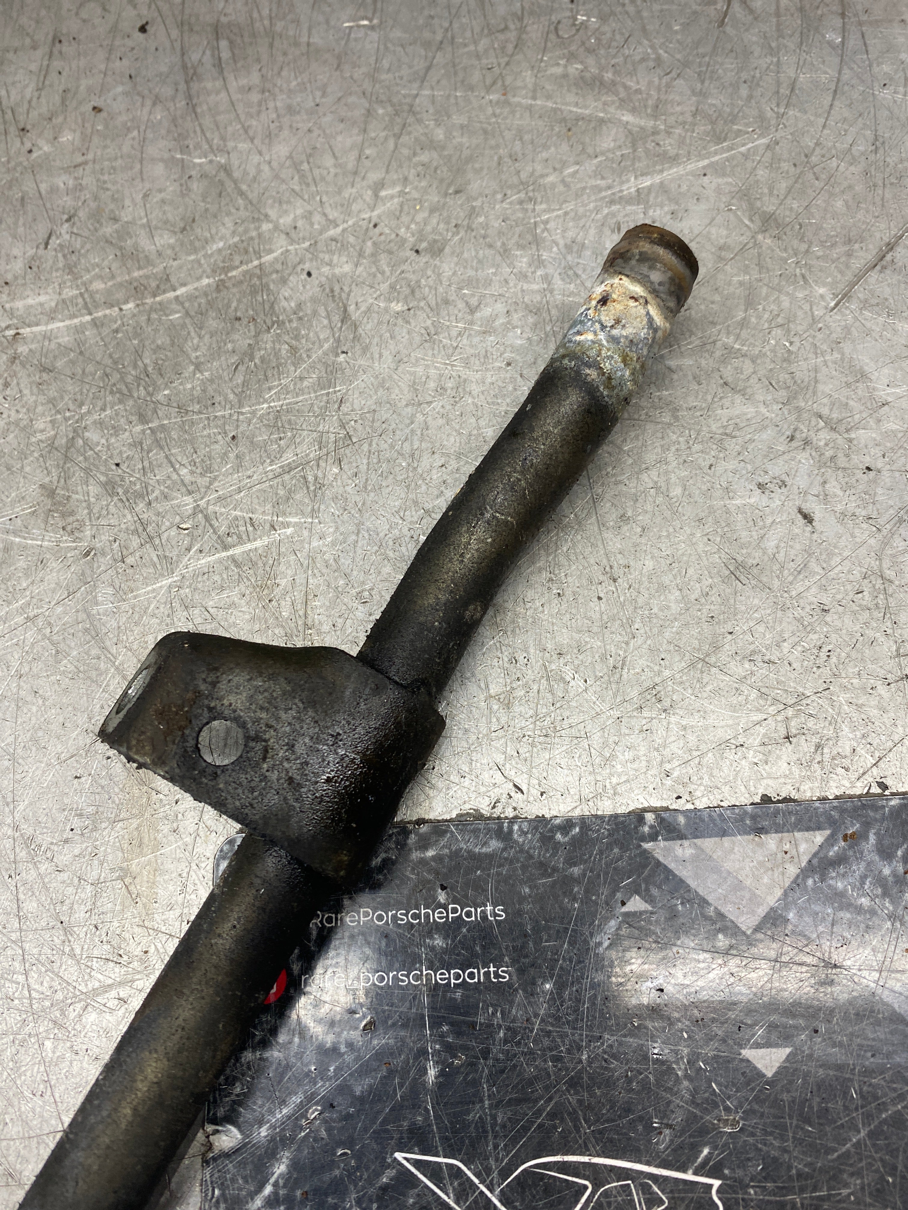 Porsche 944 S2 water by pass pipe 94410624307 used - Image 5
