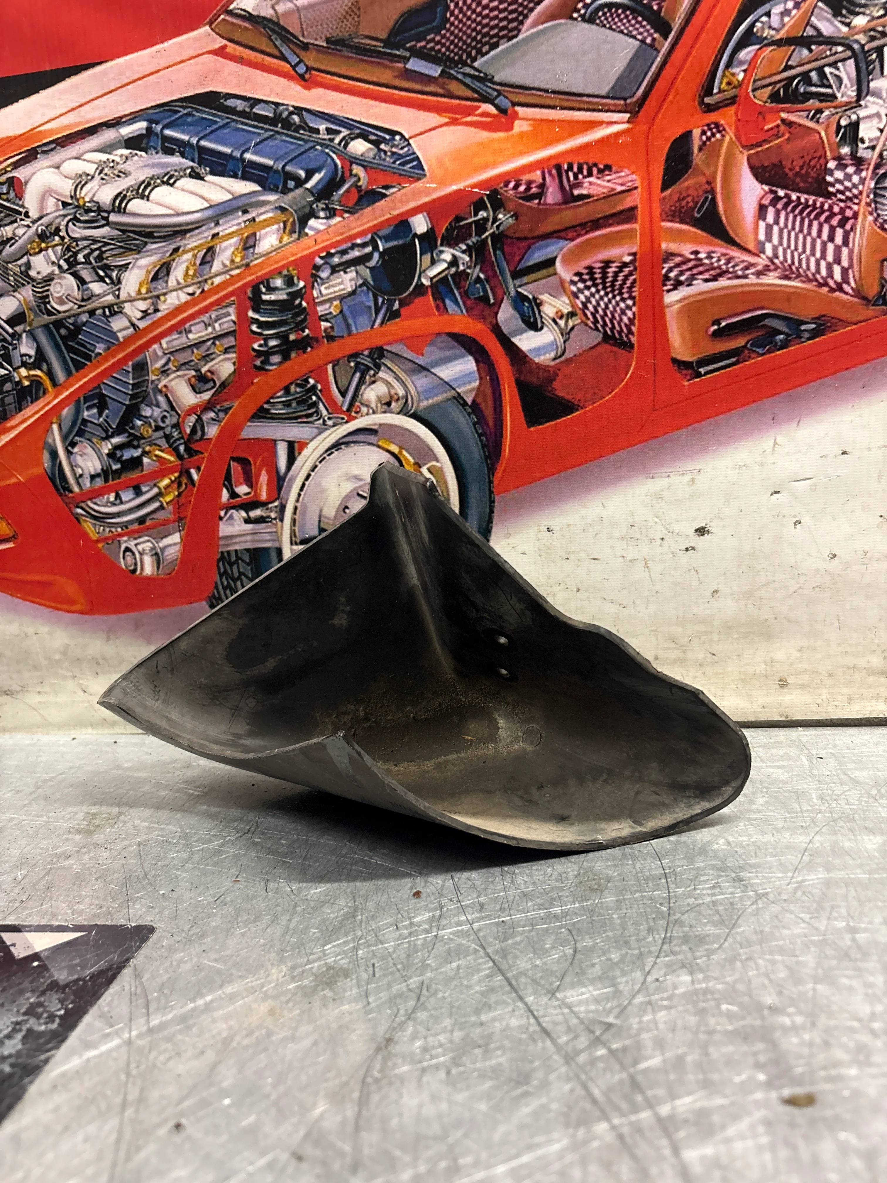 Porsche 944S2 / 968 right side air deflector, used 94434155601 - Image 3