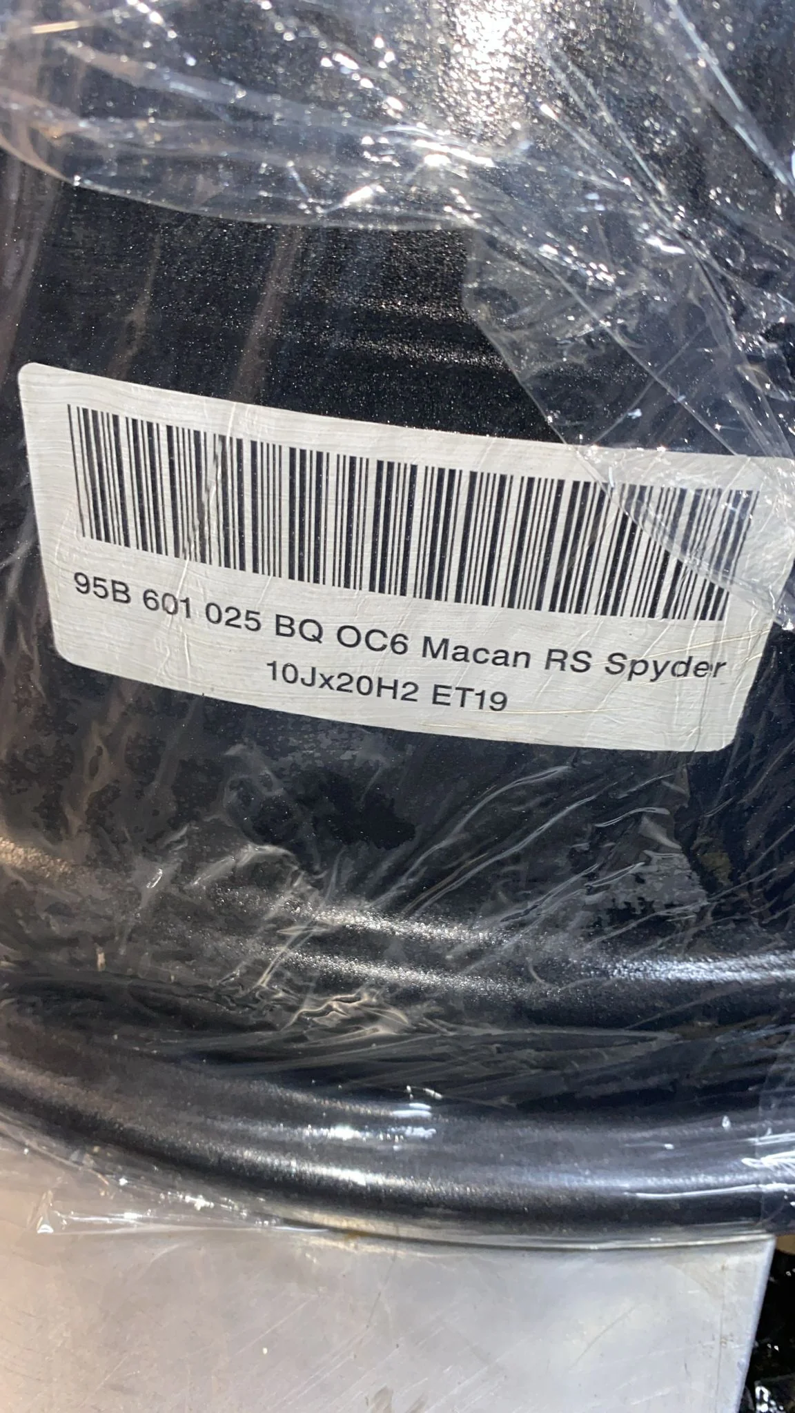 Porsche 95B Macan 10jX20" RS Spyder Rear Alloy Wheel 95B601025BQ, used very nice condition - Image 10
