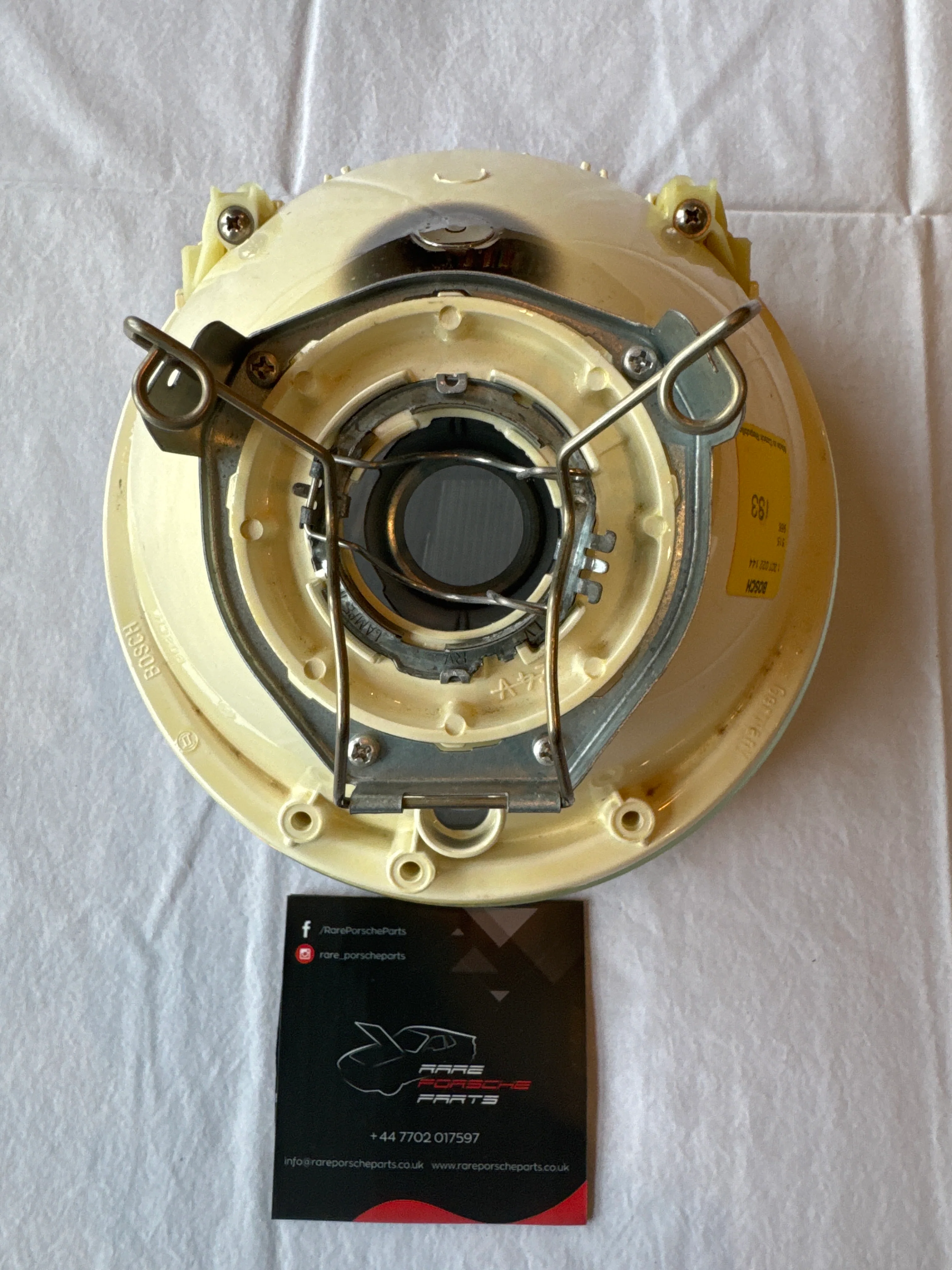 Porsche 968 headlight for rhd 94463191101 NOS - Image 3