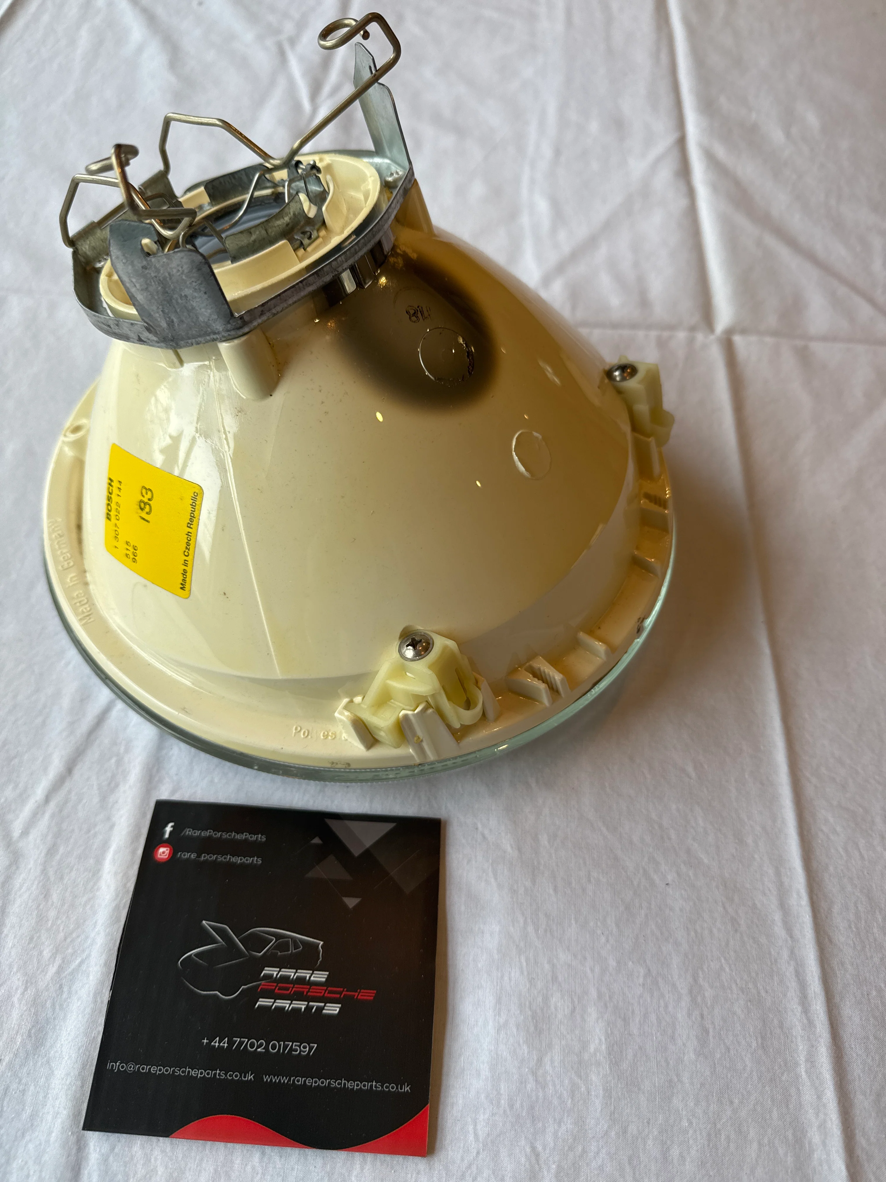 Porsche 968 headlight for rhd 94463191101 NOS - Image 4