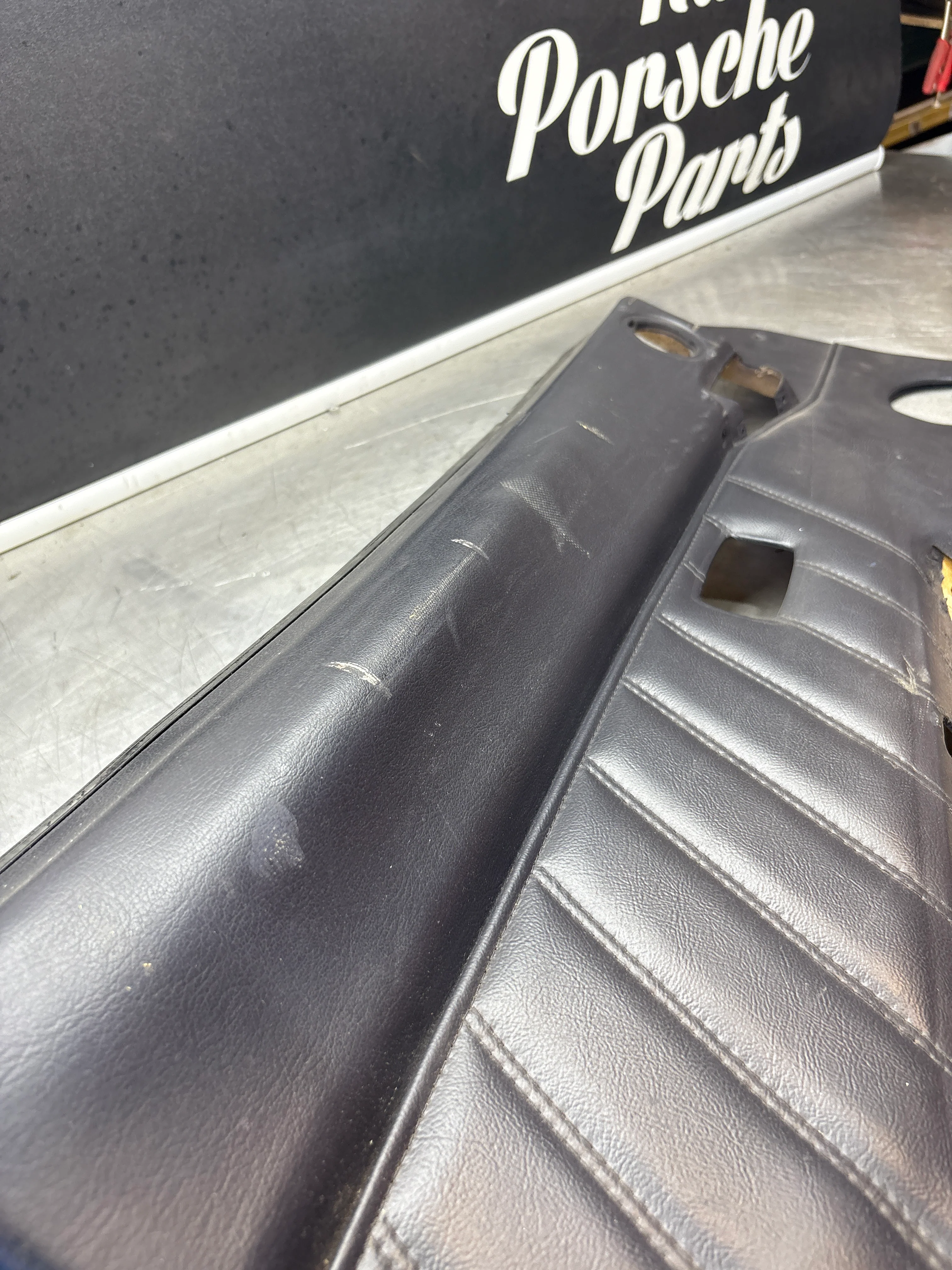 Porsche 968 left door card, used - Image 5