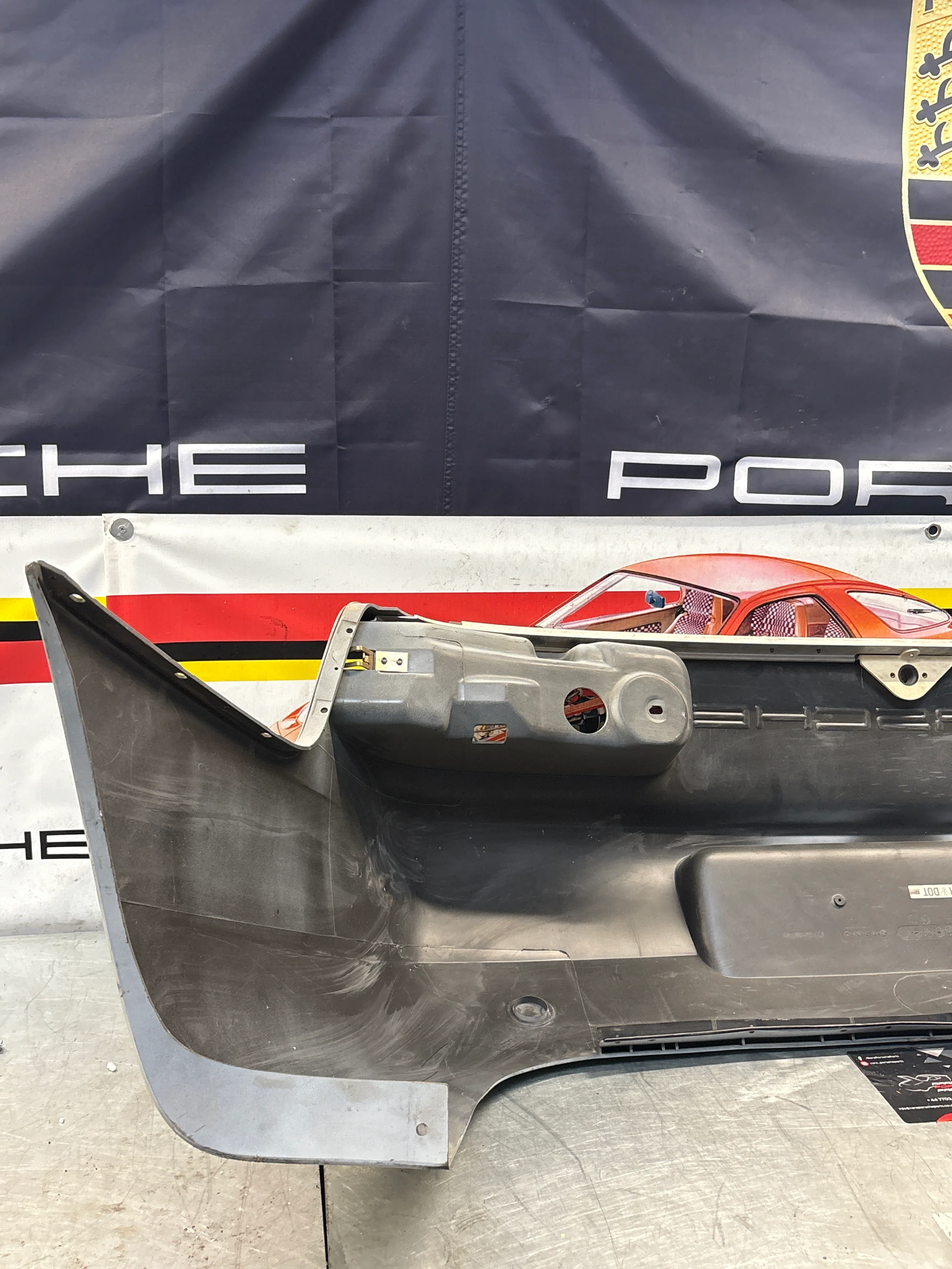 Porsche 968 rear bumper, used 95150512300 - Image 11