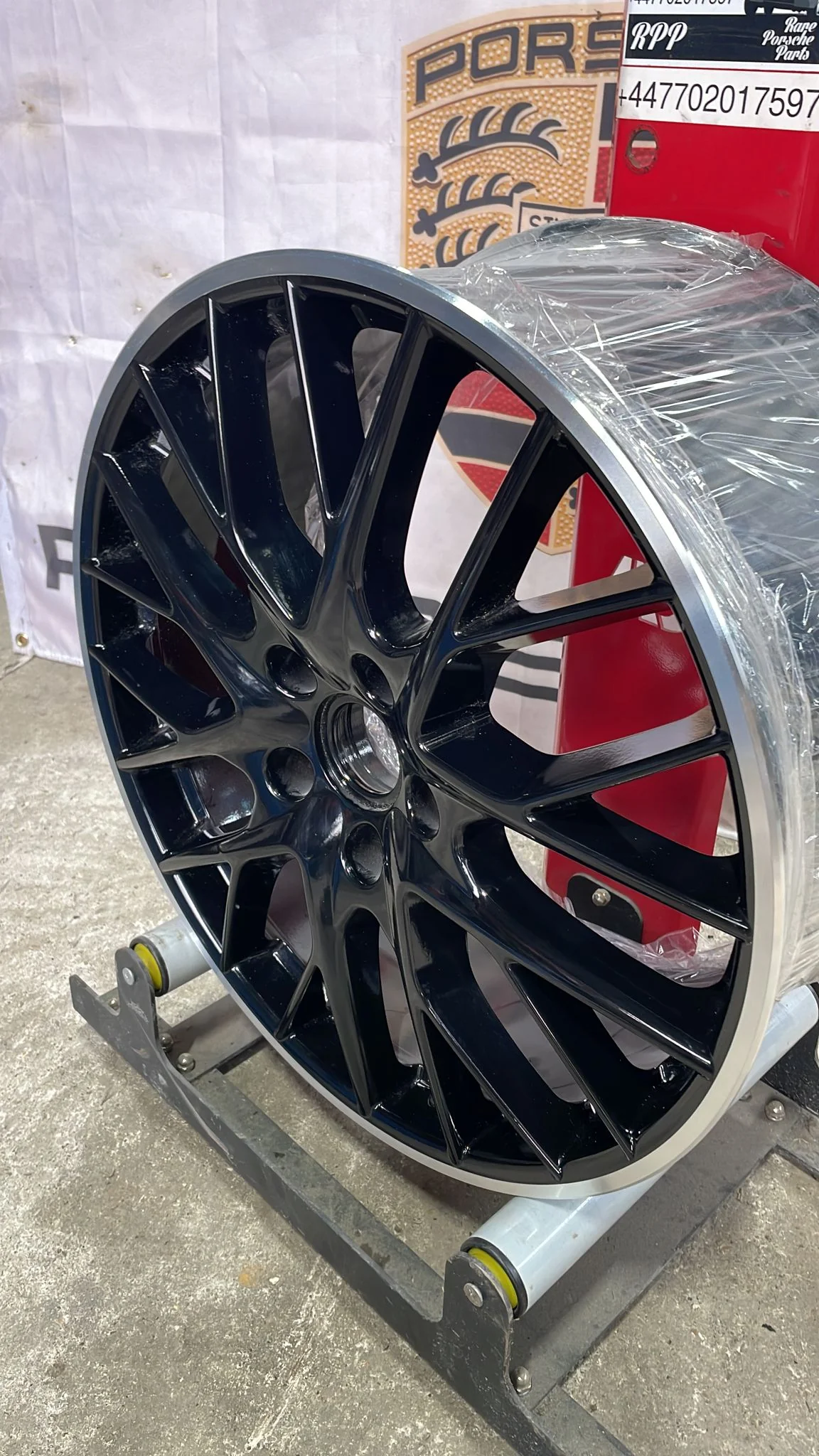 Porsche 971 Panamera 21" Sport Design Front Alloy Wheel 9.5x21 ET71 971601025D, used Immaculate condition - Image 4