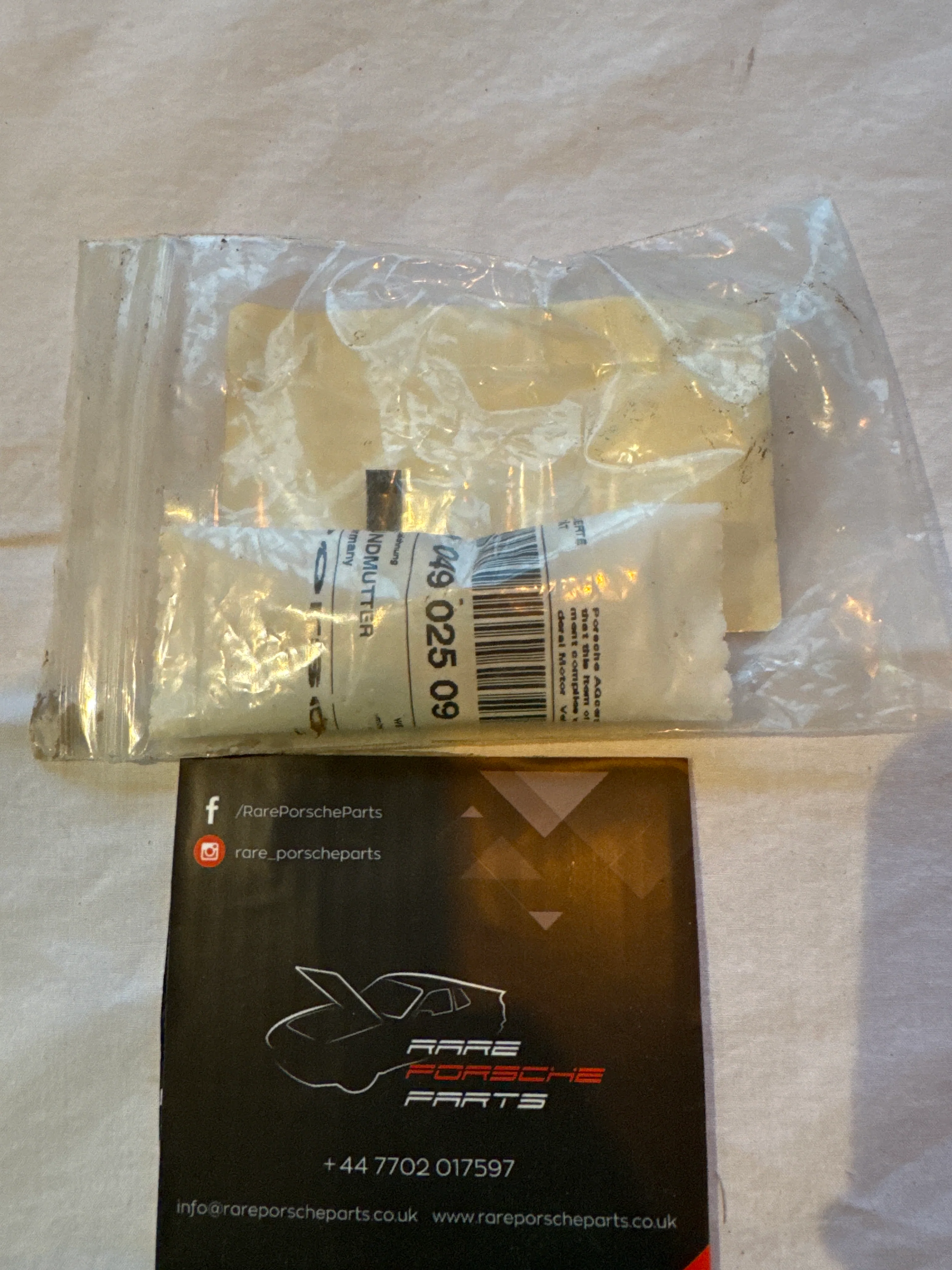 Porsche 997 / 911 collar nut 99904902509 NOS - Image 2