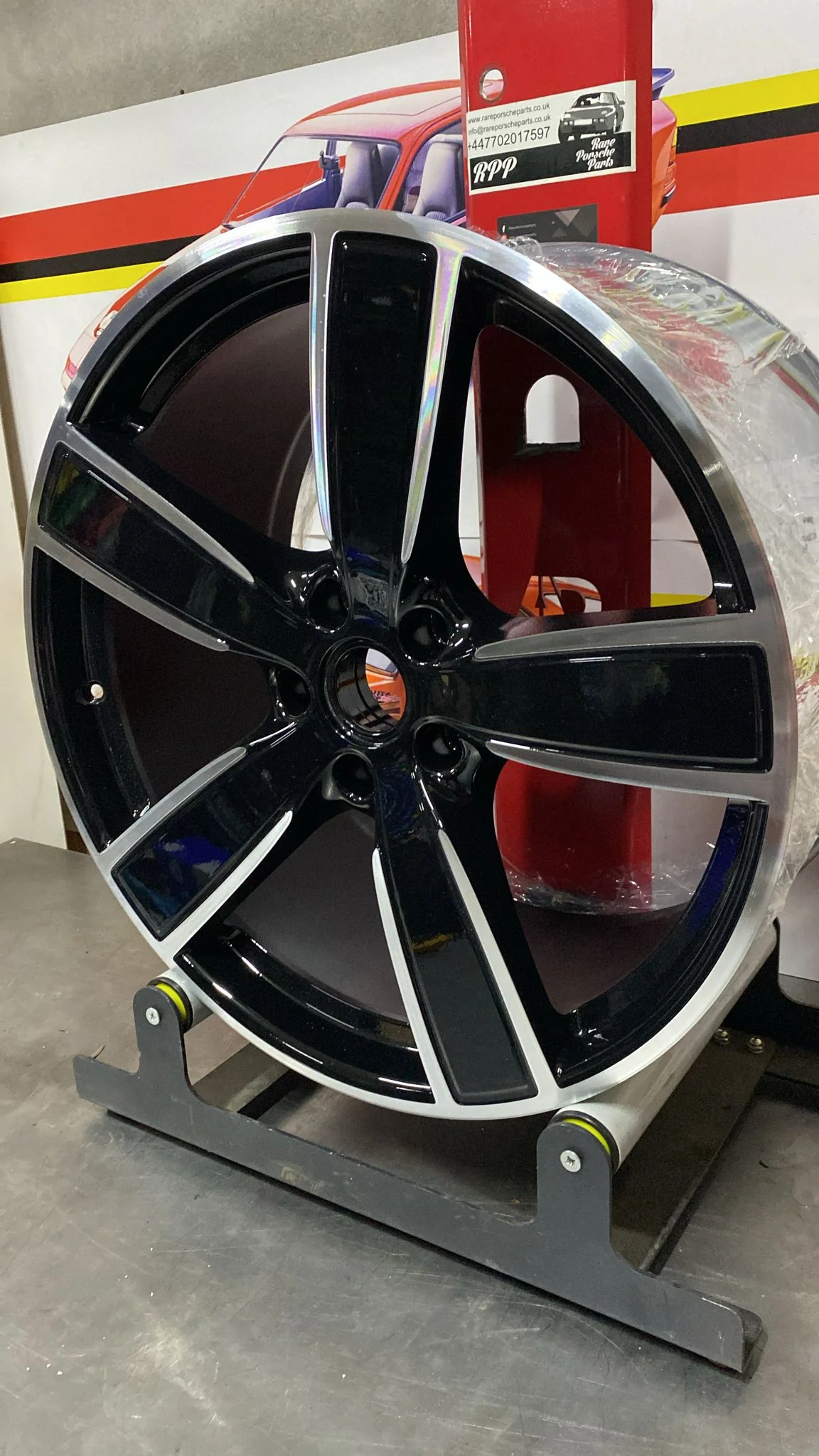 Porsche Cayenne alloy rim, used 9Y0601025AQ 11,5 x 22" - Image 3