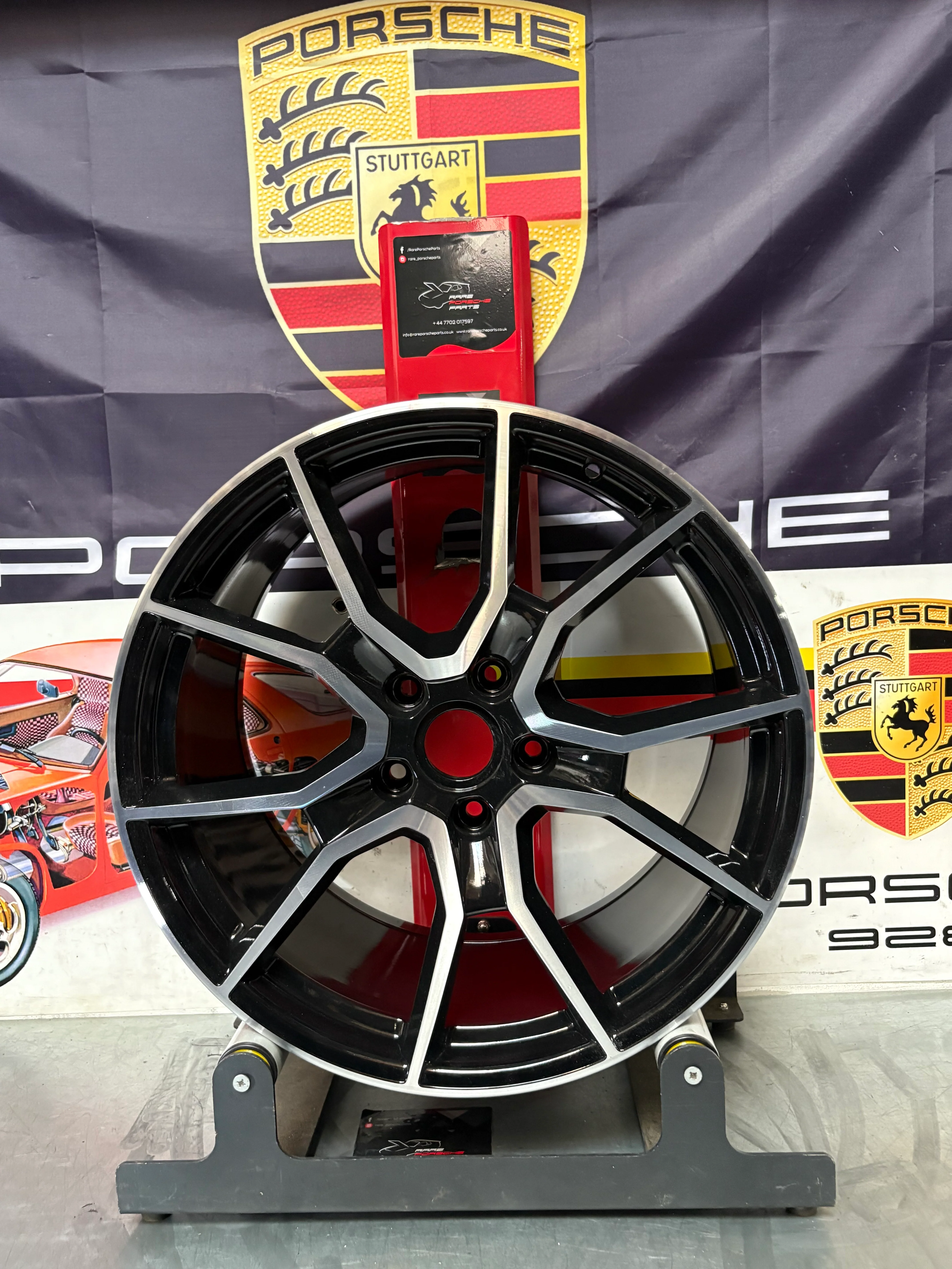 Porsche Taycan GTS 11.5Jx21” ET66 alloy wheel, 9J1601025BD, very nice condition, used - Image 7