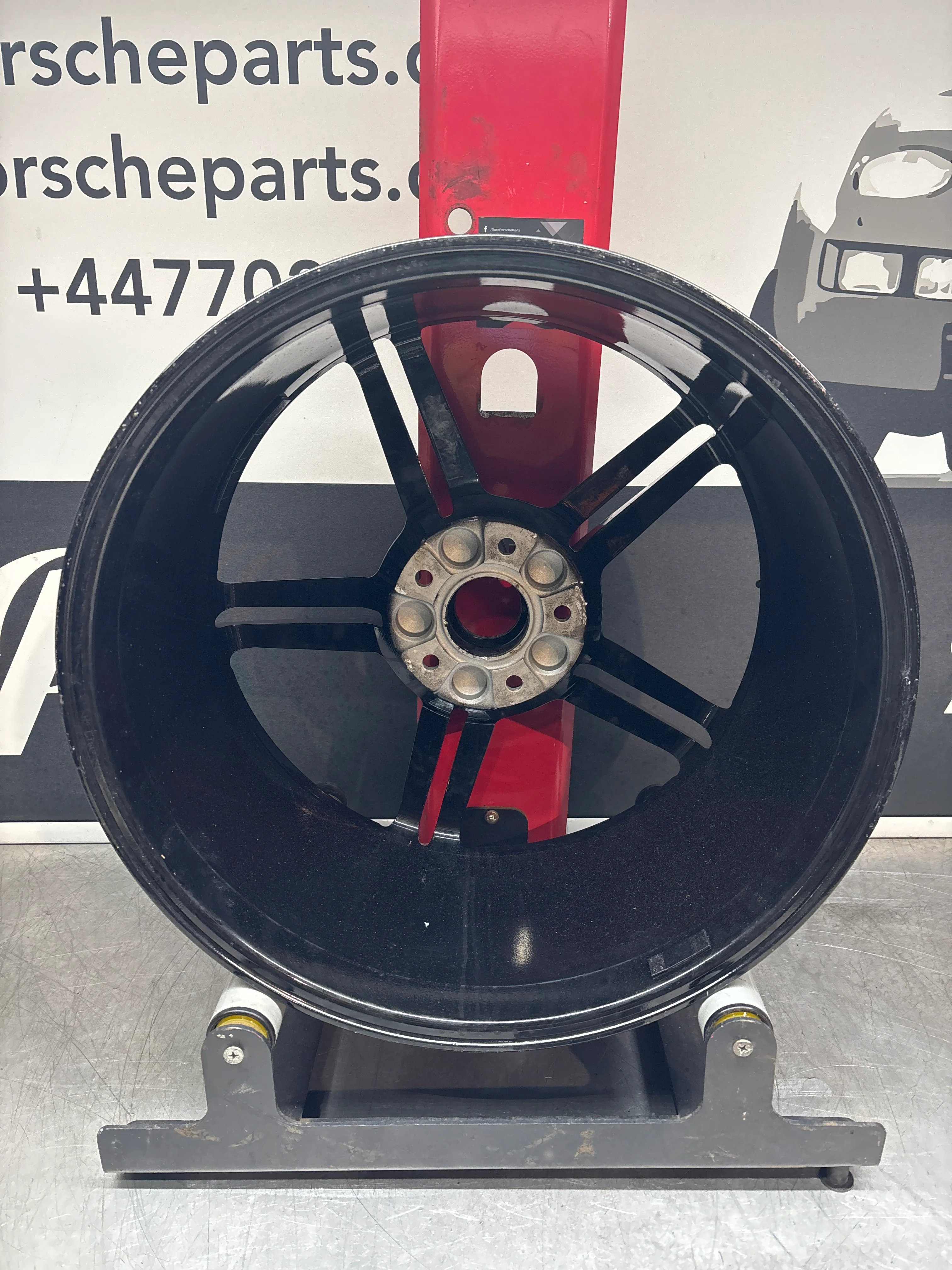 Porsche Taycan Front Alloy wheel 9.5Jx21" ET60 rim 9J1601025AA, used, very nice condition - Image 4