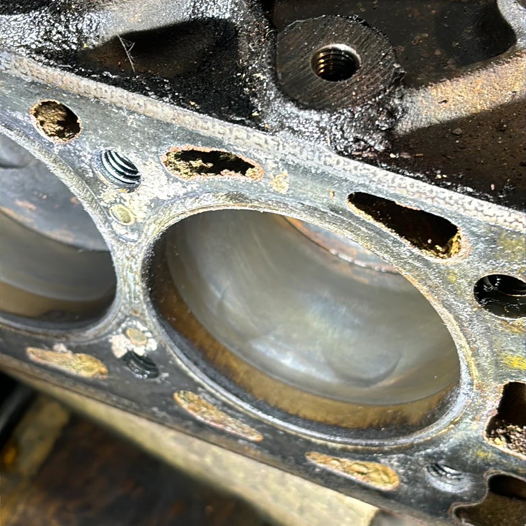 Porsche 924 2.0 8V 125HP engine short block with sump, XJ only 101K tested, used - Image 7