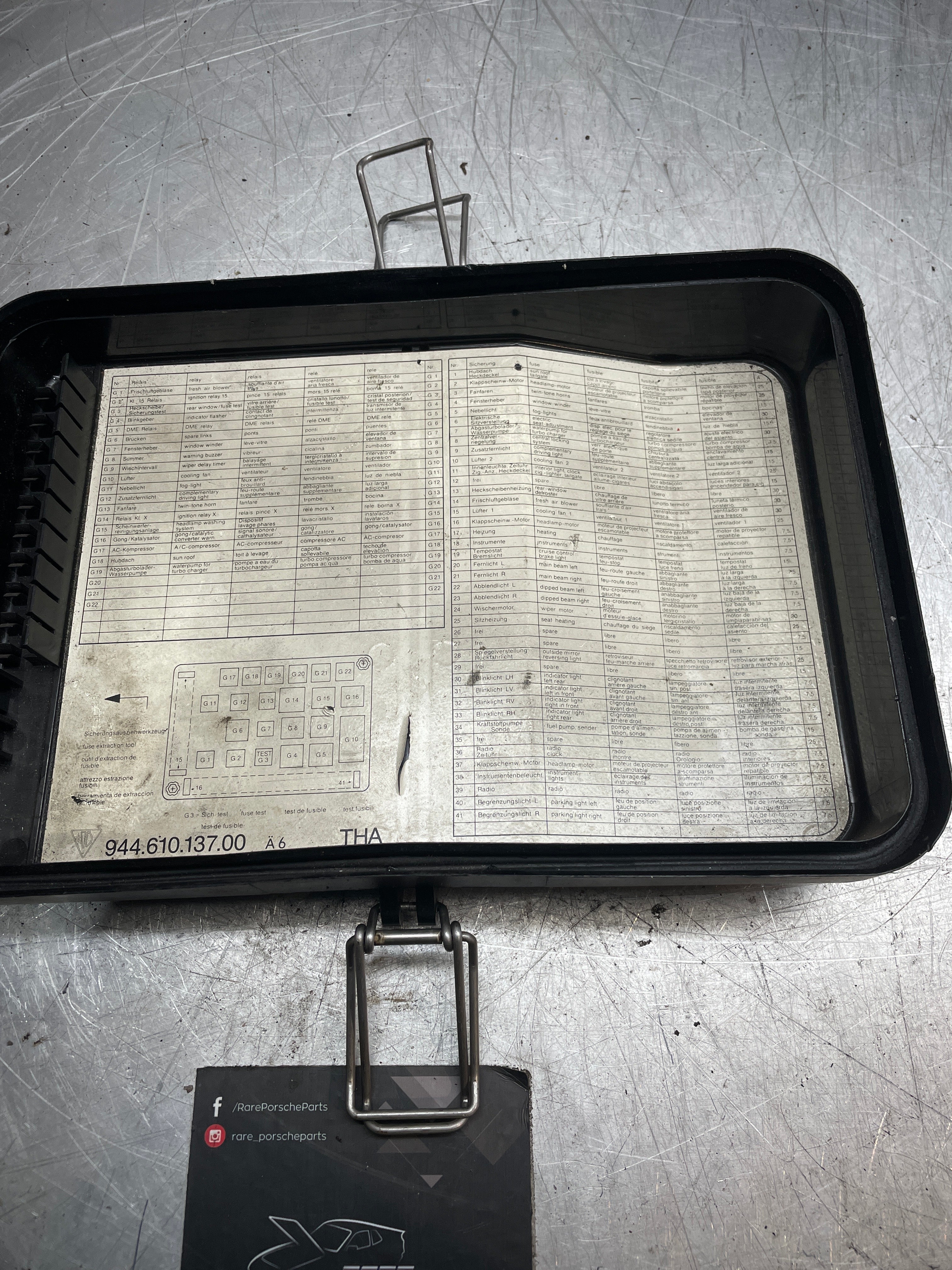 Porsche 944 S2 Turbo Lid Cover Fuse Box 94461001700 - Image 3