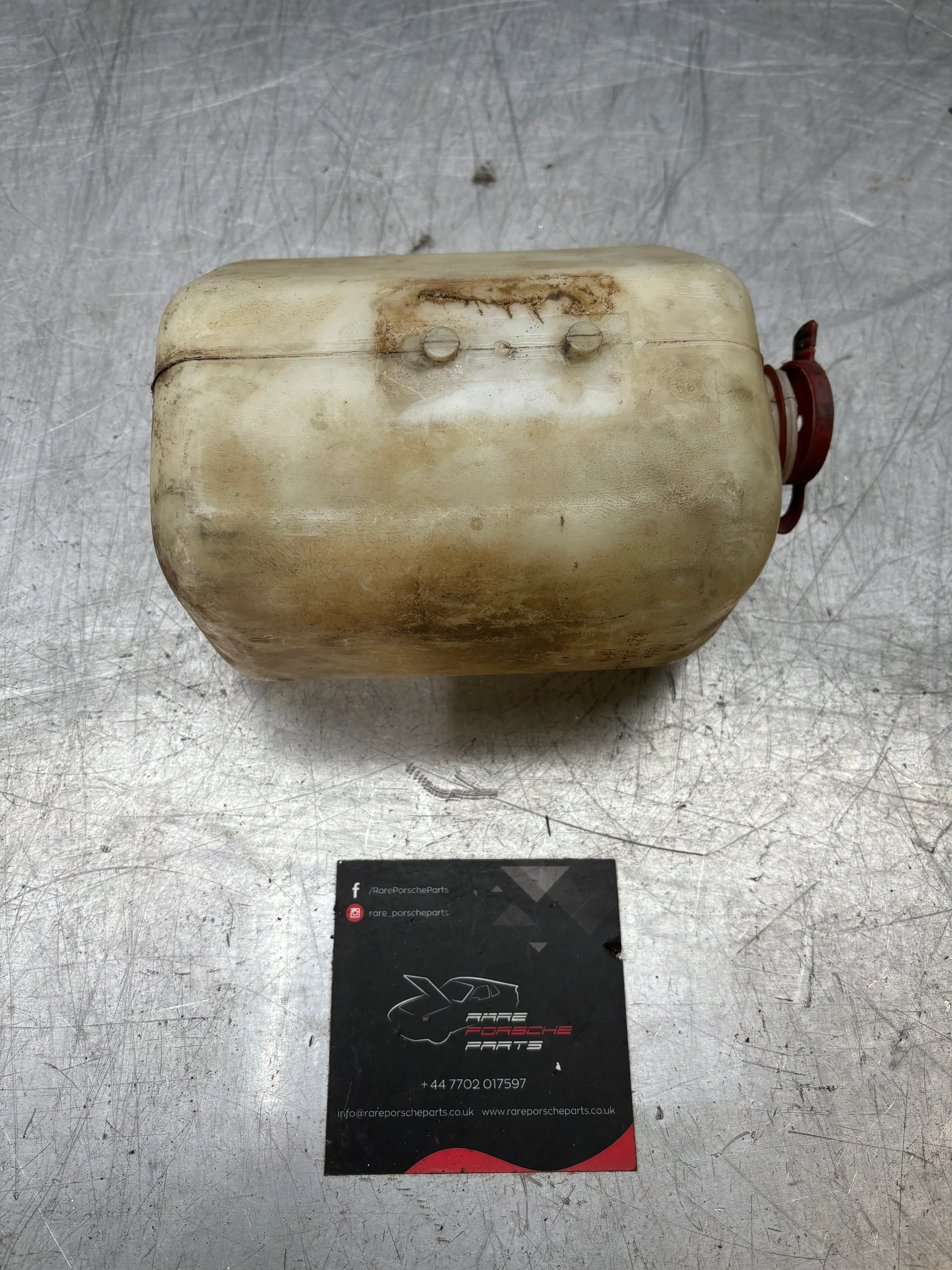 Porsche 924 Windshield washer fluid reservoir/tank 823955453 used - Image 6