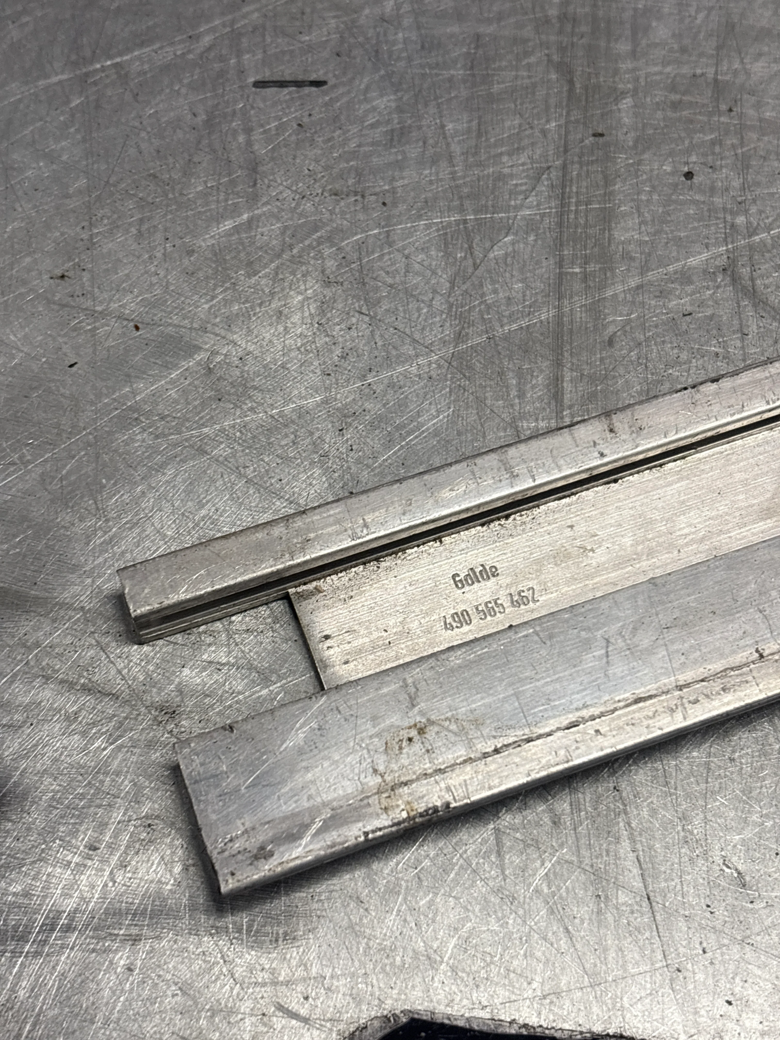 Porsche 911 930 right Sunroof guide rail, used 90156404205 / 490565462 - Image 5
